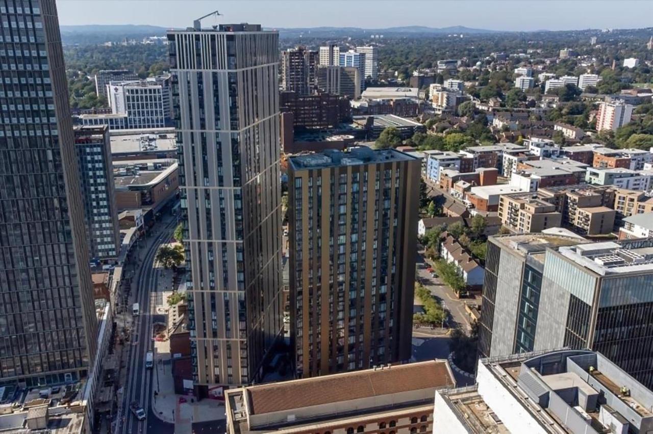 Luxury 2 Bedroom Apartment, Broad Street Birmingham Ngoại thất bức ảnh